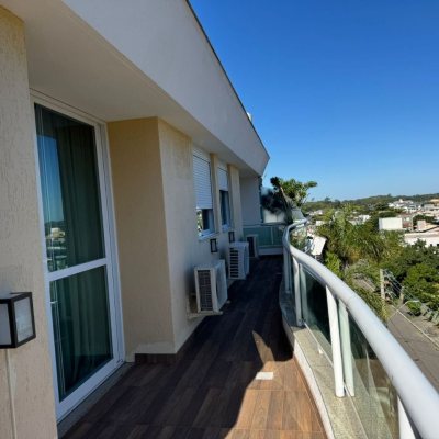 Cobertura com 199m², 3 quartos, 1 suíte, 2 garagens, no bairro Lagoa Da Conceição em Florianópolis