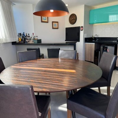 Cobertura com 199m², 3 quartos, 1 suíte, 2 garagens, no bairro Lagoa Da Conceição em Florianópolis