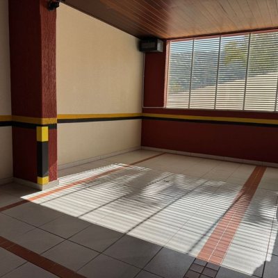 Cobertura com 199m², 3 quartos, 1 suíte, 2 garagens, no bairro Lagoa Da Conceição em Florianópolis