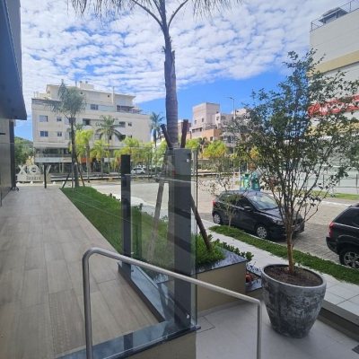 Apartamentos com 52m², 1 quarto, 1 suíte, 1 garagem, no bairro Jurerê Internacional em Florianópolis