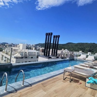 Apartamentos com 52m², 1 quarto, 1 suíte, 1 garagem, no bairro Jurerê Internacional em Florianópolis