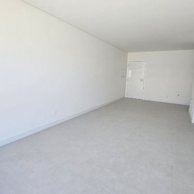 Apartamentos com 52m², 1 quarto, 1 suíte, 1 garagem, no bairro Jurerê Internacional em Florianópolis