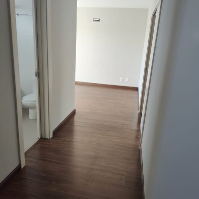 Casa em Condomínio com 335m², 3 quartos, 3 suítes, 3 garagens, no bairro Cacupé em Florianópolis