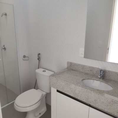 Casa em Condomínio com 335m², 3 quartos, 3 suítes, 3 garagens, no bairro Cacupé em Florianópolis