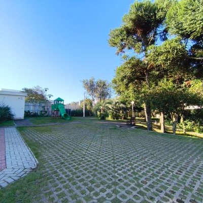 Casa em Condomínio com 335m², 3 quartos, 3 suítes, 3 garagens, no bairro Cacupé em Florianópolis