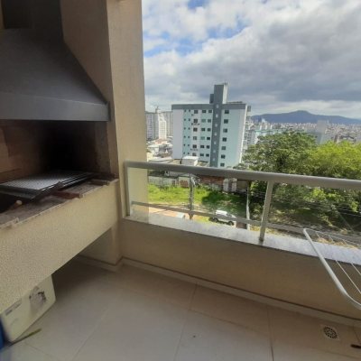 Apartamentos com 80m², 2 quartos, 1 suíte, 1 garagem, no bairro Barreiros em São José