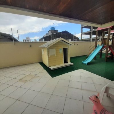 Apartamentos com 80m², 2 quartos, 1 suíte, 1 garagem, no bairro Barreiros em São José