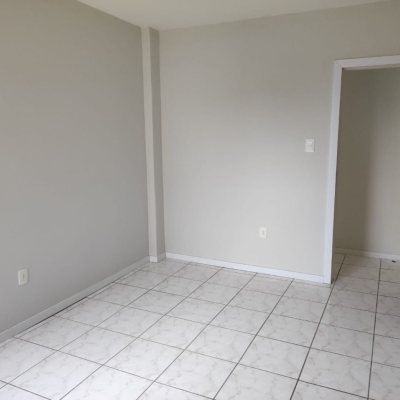 Apartamentos com 81m², 3 quartos, 1 garagem, no bairro Estreito em Florianópolis