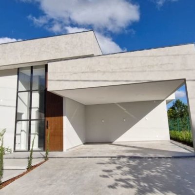 Casa em Condomínio com 181m², 3 quartos (sendo 3 suítes), 2 garagens, no bairro Canasvieiras em Florianópolis