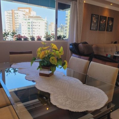 Apartamentos com 149m², 4 quartos, 1 suíte, 4 garagens, no bairro Campinas em São José