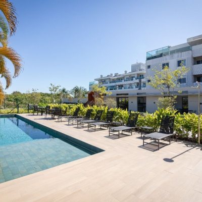 Apartamentos com 100m², 3 quartos, 1 suíte, 2 garagens, no bairro João Paulo em Florianópolis