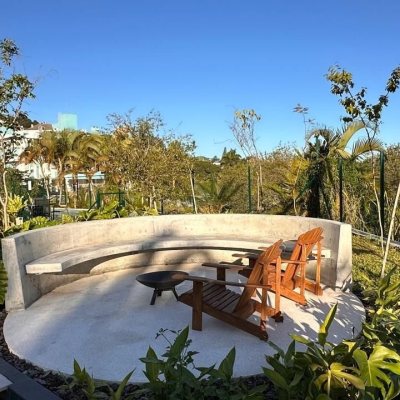 Apartamentos com 91m², 3 quartos, 1 suíte, 2 garagens, no bairro João Paulo em Florianópolis