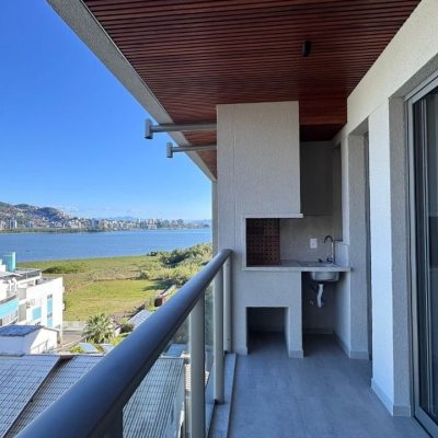 Apartamentos com 102m², 2 quartos, 2 suítes, 2 garagens, no bairro João Paulo em Florianópolis