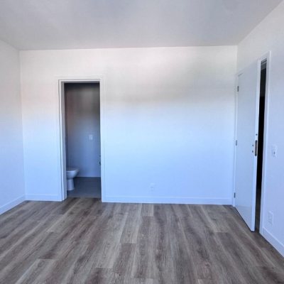 Apartamentos com 102m², 2 quartos, 2 suítes, 2 garagens, no bairro João Paulo em Florianópolis