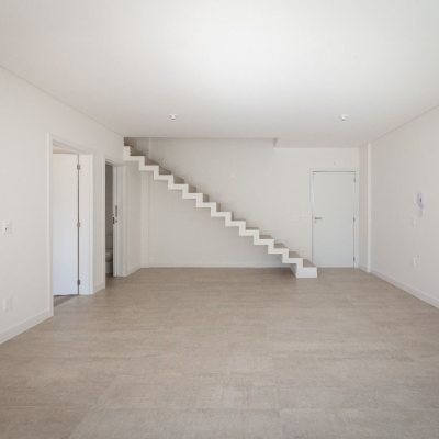 Apartamentos com 96m², 2 quartos, 2 suítes, 2 garagens, no bairro João Paulo em Florianópolis