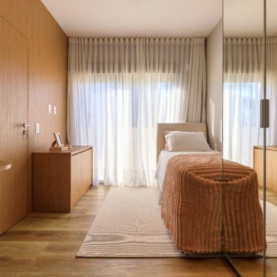 Apartamentos com 106m², 2 quartos, 2 suítes, 2 garagens, no bairro João Paulo em Florianópolis