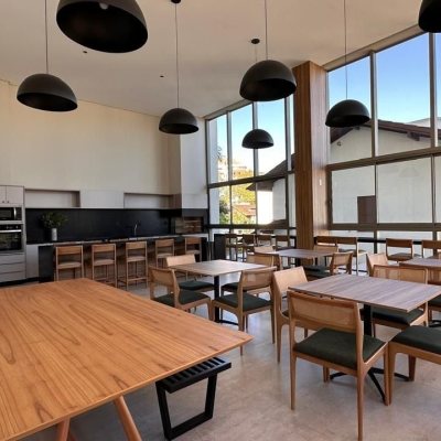 Apartamentos com 106m², 2 quartos, 2 suítes, 2 garagens, no bairro João Paulo em Florianópolis