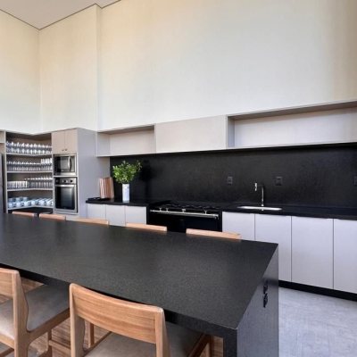 Apartamentos com 106m², 2 quartos, 2 suítes, 2 garagens, no bairro João Paulo em Florianópolis