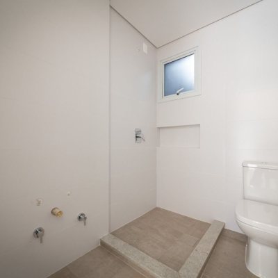 Apartamentos com 99m², 2 quartos, 2 suítes, 2 garagens, no bairro João Paulo em Florianópolis
