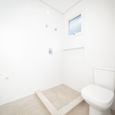 Apartamentos com 99m², 2 quartos, 2 suítes, 2 garagens, no bairro João Paulo em Florianópolis