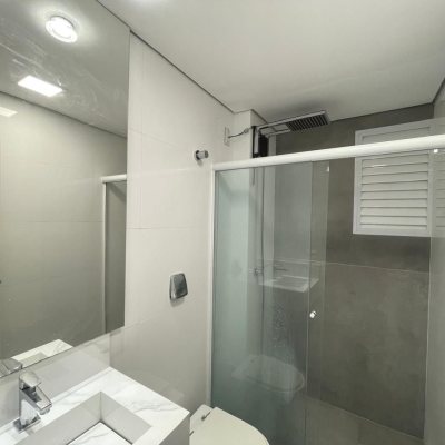 Apartamentos com 56m², 1 quarto, 1 garagem, no bairro Ingleses do Rio Vermelho em Florianópolis