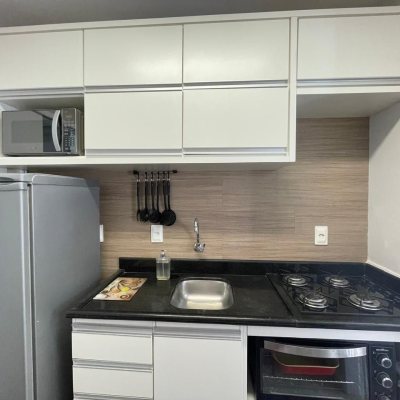 Apartamentos com 56m², 1 quarto, 1 garagem, no bairro Ingleses do Rio Vermelho em Florianópolis