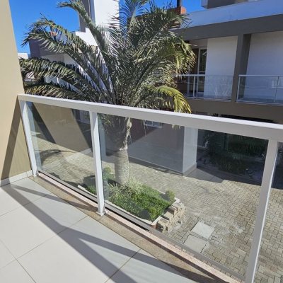 Casa Residencial com 161m², 3 quartos, 1 suíte, 1 garagem, no bairro Campeche em Florianópolis