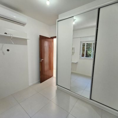 Casa Residencial com 161m², 3 quartos, 1 suíte, 1 garagem, no bairro Campeche em Florianópolis