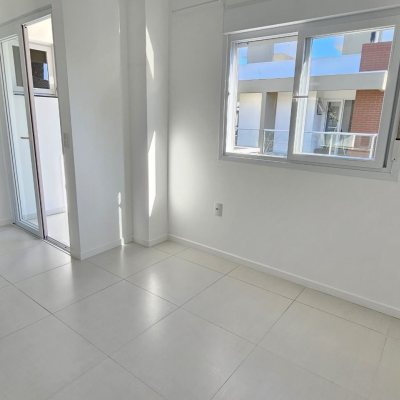 Casa Residencial com 161m², 3 quartos, 1 suíte, 1 garagem, no bairro Campeche em Florianópolis