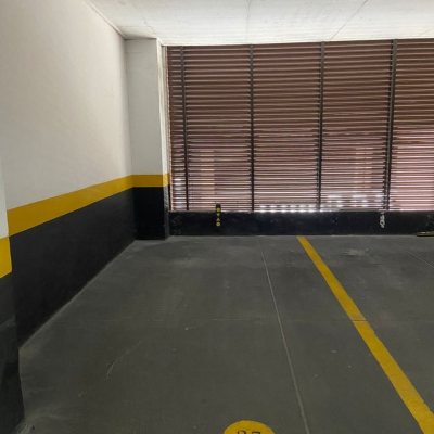 Garagem Comercial com 12m², 1 garagem, no bairro Centro em Florianópolis