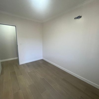 Apartamentos com 150m², 3 quartos, 1 suíte, 2 garagens, no bairro Centro em Florianópolis