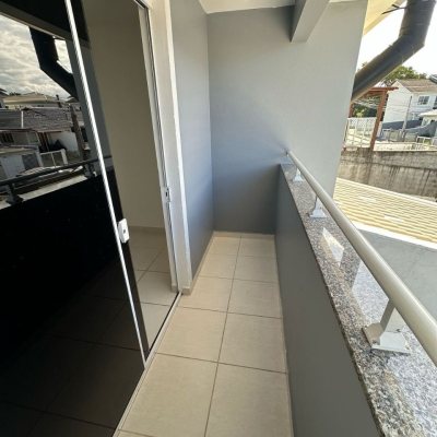 Casa Residencial com 64m², 2 quartos, 2 garagens, no bairro Bela Vista em Palhoça