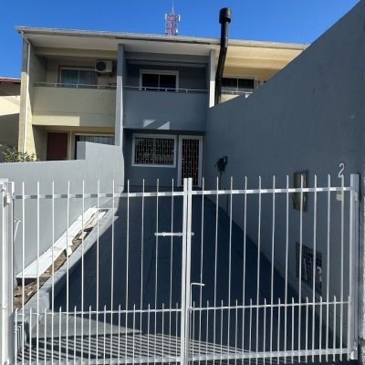 Casa Residencial com 64m², 2 quartos, 2 garagens, no bairro Bela Vista em Palhoça