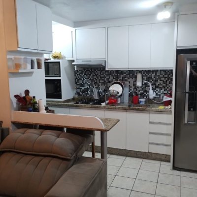 Apartamentos com 46m², 2 quartos, 1 garagem, no bairro Capoeiras em Florianópolis