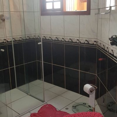 Casa Residencial com 304m², 3 quartos, 2 suítes, 3 garagens, no bairro Jardim Atlântico em Florianópolis