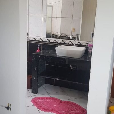 Casa Residencial com 304m², 3 quartos, 2 suítes, 3 garagens, no bairro Jardim Atlântico em Florianópolis