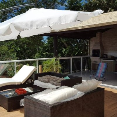 Casa Residencial com 350m², 3 quartos, 3 suítes, 4 garagens, no bairro Morro Das Pedras em Florianópolis