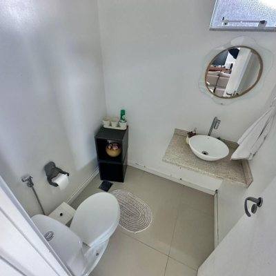 Casa Residencial com 350m², 3 quartos, 3 suítes, 4 garagens, no bairro Morro Das Pedras em Florianópolis