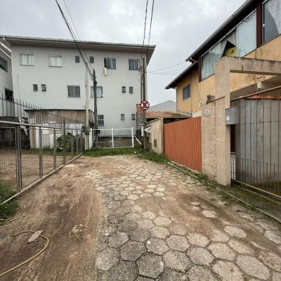 Apartamentos com 61m², 2 quartos, 1 garagem, no bairro Ingleses em Florianópolis