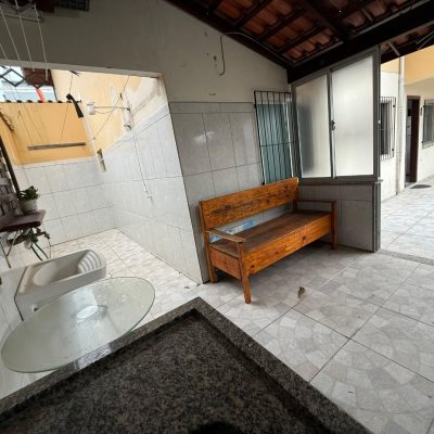 Apartamentos com 61m², 2 quartos, 1 garagem, no bairro Ingleses em Florianópolis