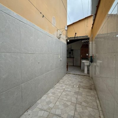 Apartamentos com 61m², 2 quartos, 1 garagem, no bairro Ingleses em Florianópolis