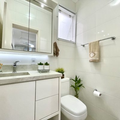 Cobertura com 224m², 3 quartos, 1 suíte, 2 garagens, no bairro Ingleses do Rio Vermelho em Florianópolis