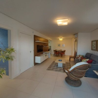 Predio com 475m², 8 garagens, no bairro Canasvieiras em Florianópolis