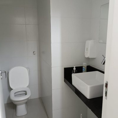 Sala com 111m², no bairro Centro em Florianópolis