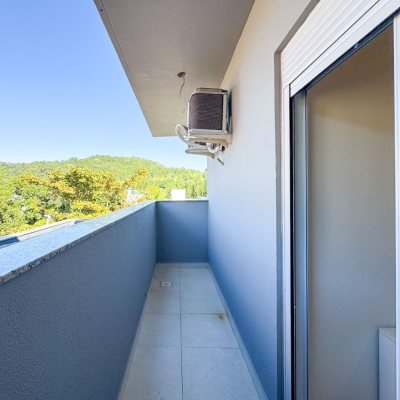 Cobertura com 159m², 3 quartos, 1 suíte, 2 garagens, no bairro Jurerê em Florianópolis