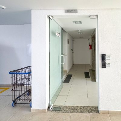 Cobertura com 159m², 3 quartos, 1 suíte, 2 garagens, no bairro Jurerê em Florianópolis