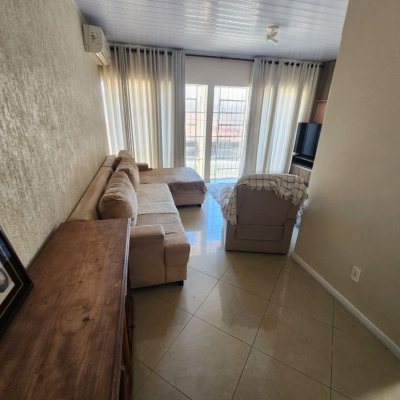 Casa Residencial com 120m², 3 quartos, 1 suíte, 1 garagem, no bairro Centro em Florianópolis