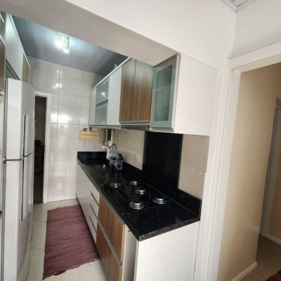 Casa Residencial com 120m², 3 quartos, 1 suíte, 1 garagem, no bairro Centro em Florianópolis