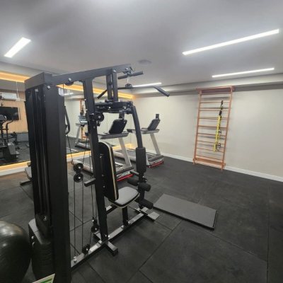 Apartamentos com 57m², 1 quarto, 1 garagem, no bairro Centro em Florianópolis