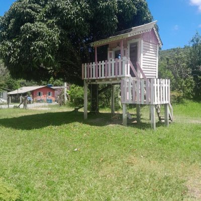 Sitio com 5280m², 3 quartos, 1 suíte, no bairro Ratones em Florianópolis